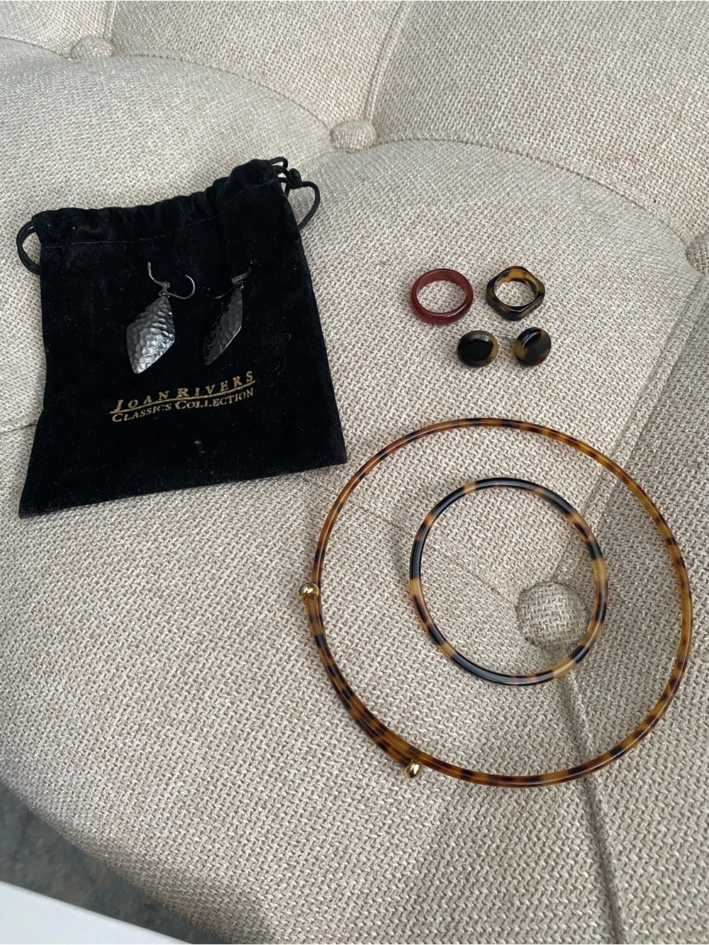 Joan Rivers Black Leaf Earrings with Tortoiseshell Necklace and Rings
